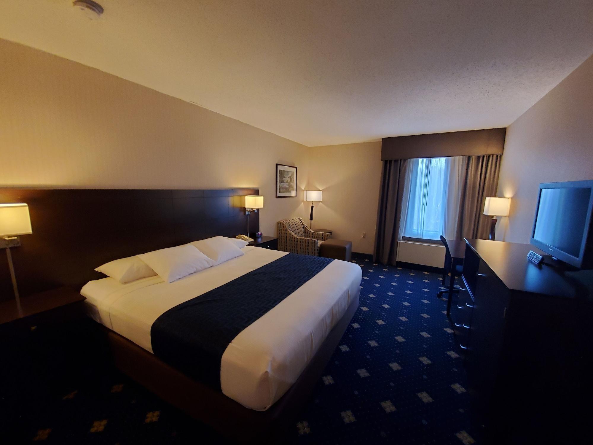 Baymont By Wyndham Groton/Mystic Hotel Eksteriør billede